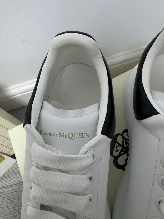 Alexander McQueen Sneakers White/Black