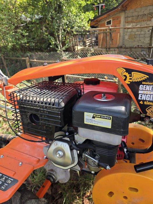 Vând motocultor RURIS de 13CP
