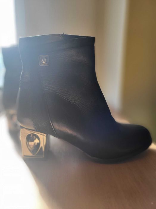 Нови боти естествена кожа