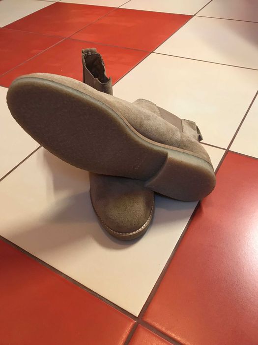 Vand ghete piele intoarsa_produs nou_marimea 43