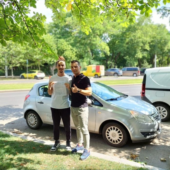 Scoala de șoferi-Automată-Manuală/instructor auto