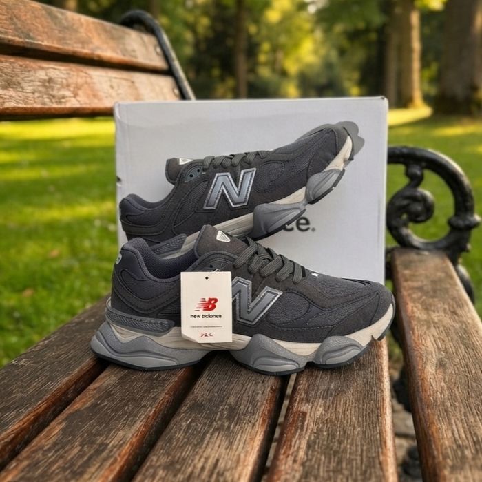 Adidasi New Balance 9060 Gri
