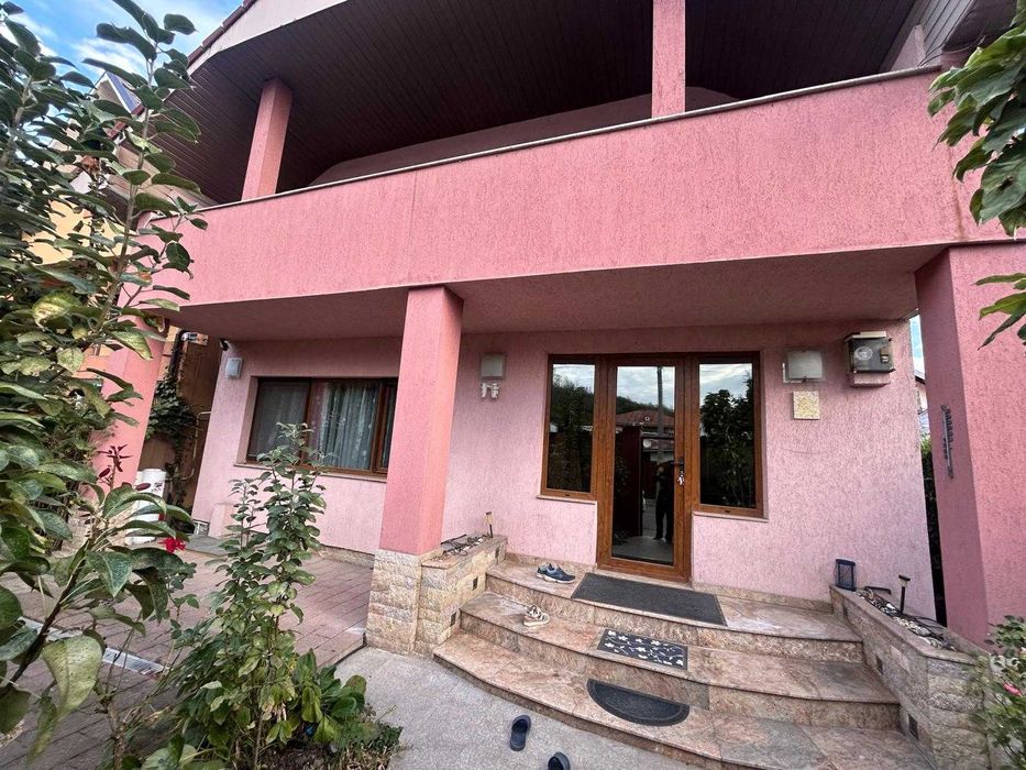 Vila superba Slatina