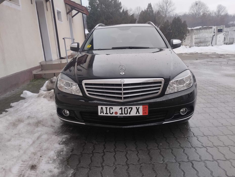 Mercedes Benz C220