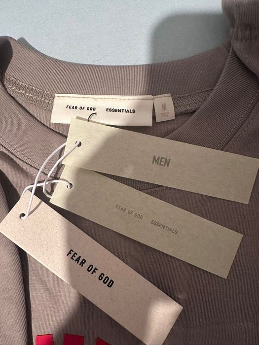 Compleu Fear of God x Essentials  2026