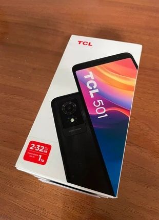 Vând telefon TCL 501 sigilat