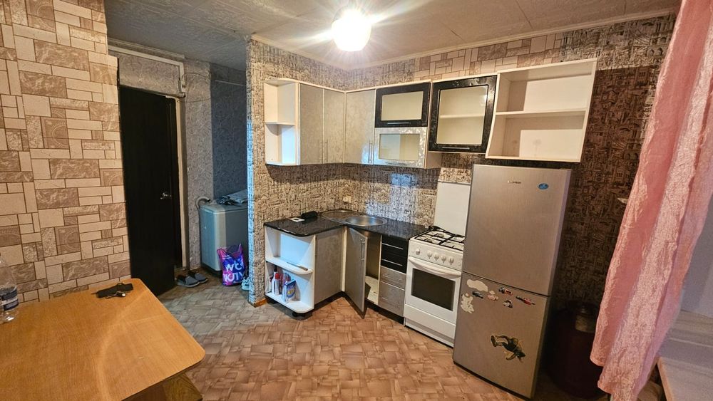 Недвижимость. Сдам комнату общежитие