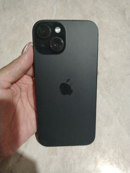 IPhone 15 с гарантией