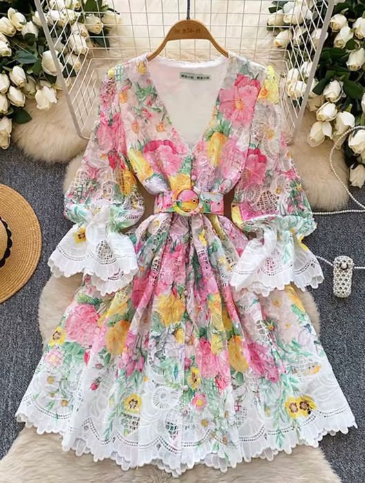 Дамска дантелена рокля