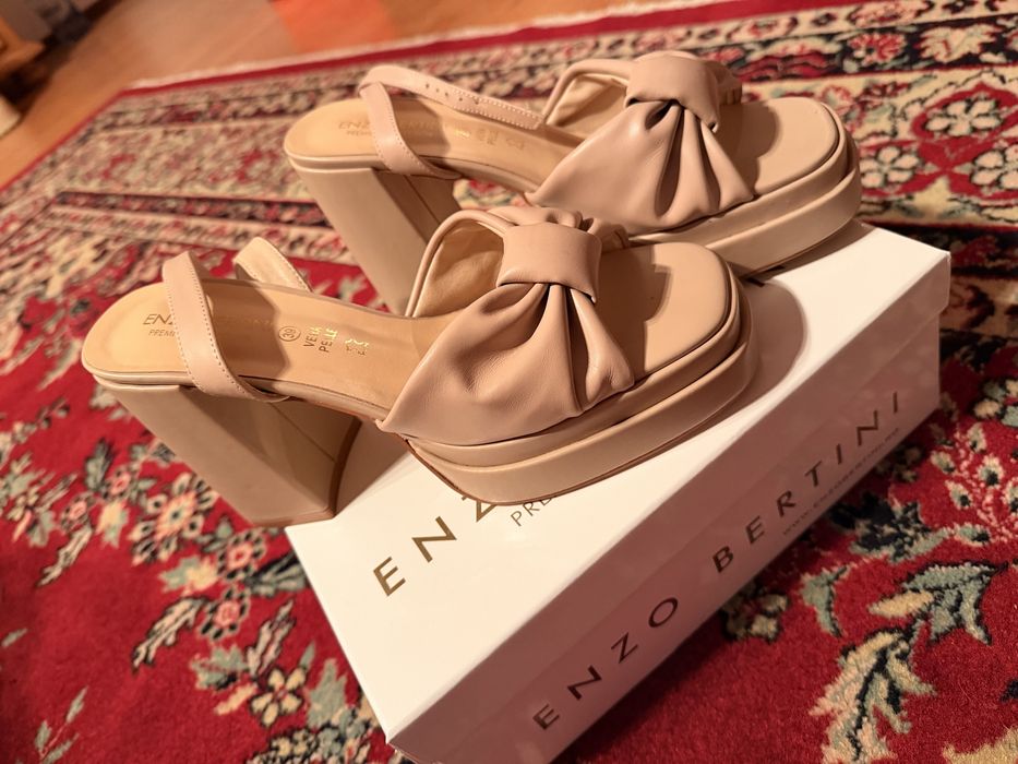 Sandale toc piele 39