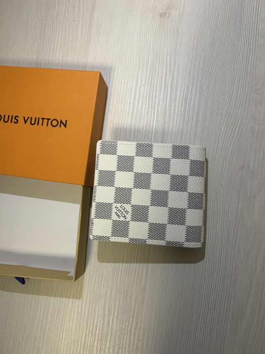 Portofel stoc limitat