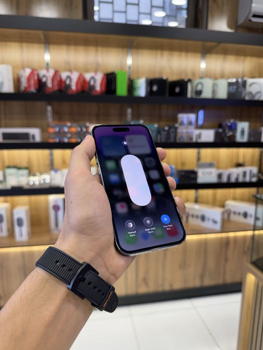 iPhone 14 pro 128 gb Sim/E sim