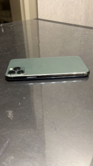Продам iPhone 11 Pro 64 GB