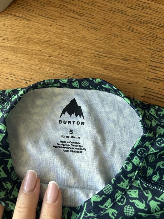 Vand costum ski Burton 110 si first layer Burton 110