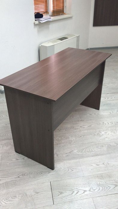Продается столы офисные
