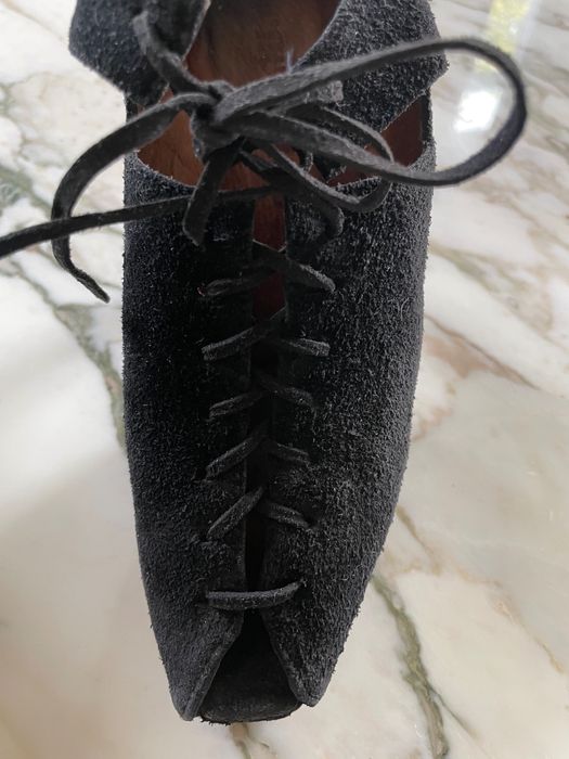 Botine ACNE din piele intoarsa (pret noi 7000 lei)