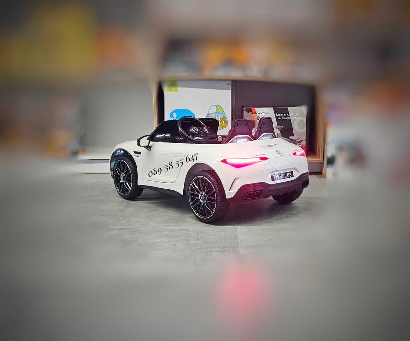 ТОП ЦЕНА!НОВО!Акумулаторна кола Mercedes-Benz SL63 AMG с 12V,меки гуми