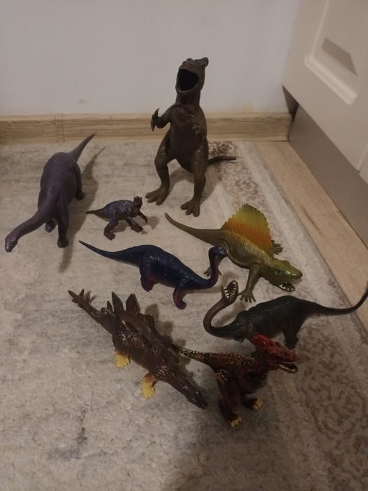 Dinozauri  stare ff buna