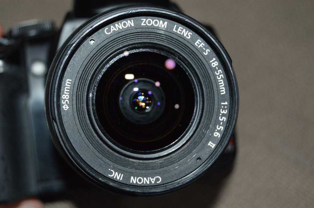 Aparat foto DSLR CANON EOS Rebel XTI (400D) + Obiectiv EF-S 18-55mm