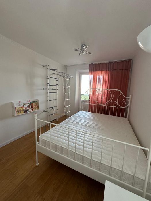 Продам кровать Икеа 200*160