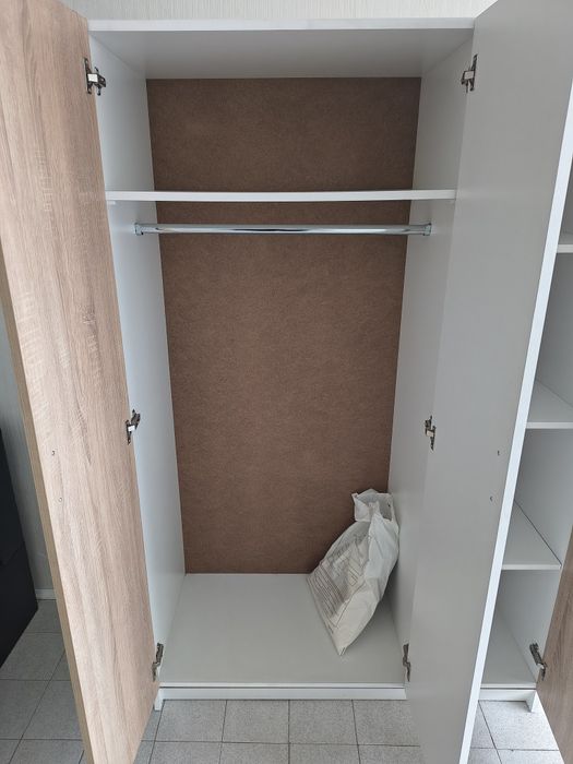 Трикрилен Гардероб