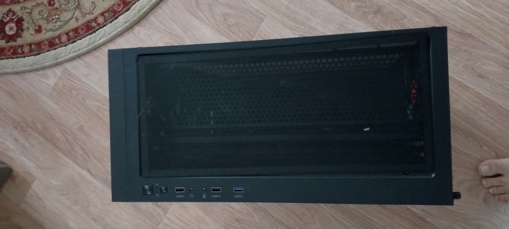 Продам корпус для пк хунткеу