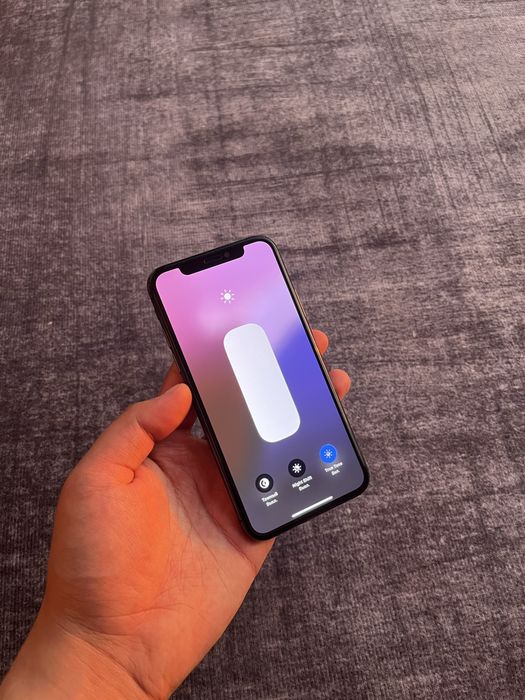 iPhone Xs 256gb 75% в идеальном состоянии