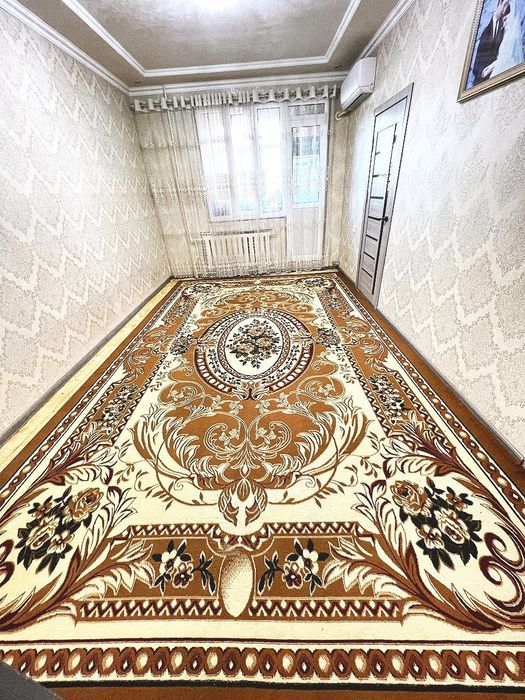 Gilam sotiladi. 5×3, holati yaxshi