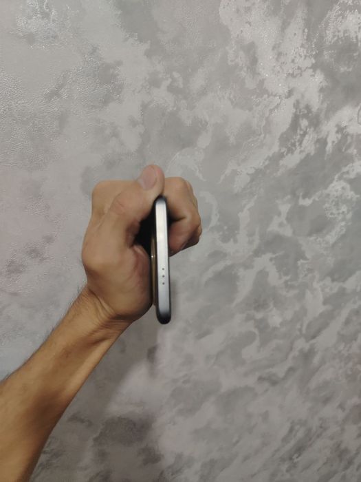 Honor x9c 8/256 holati ideal