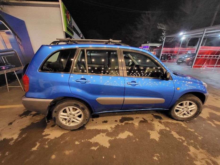 Toyota RAV 4 (2002)