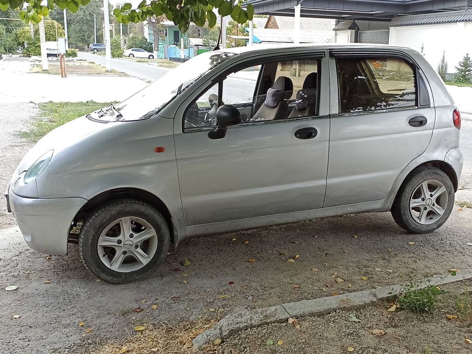 Продам б/у автомобиль Daewo Matiz 2005 года выпуска с новым двигателем