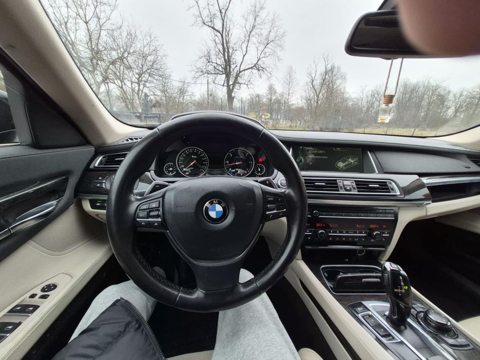 BMW 730 xdrive Long 2013 Variante Sprinter 8+1