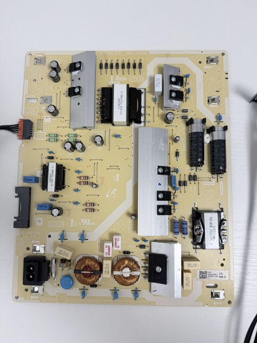 Placa baza si sursa Samsung 189cm,UE75CU7172UXXH,S/N : 0KXD3HBX102259J
