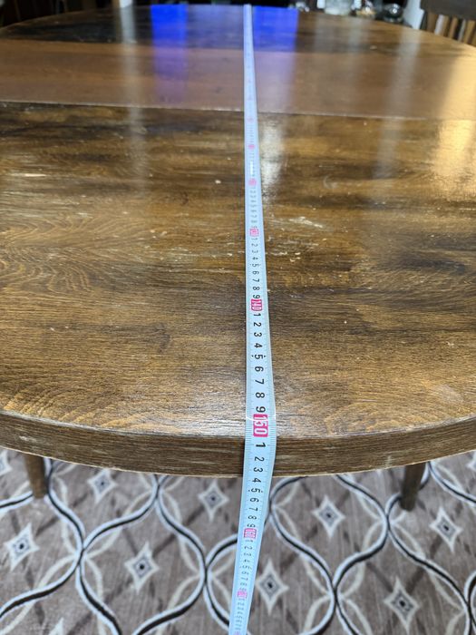 Трапезна масивна маса ф110 + 4 бр. столове