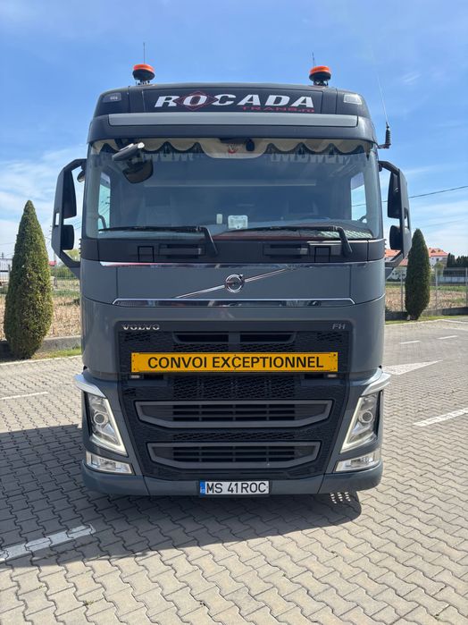 Cap tractor Volvo FH Mega