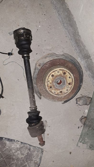 Мерседес бенс 124