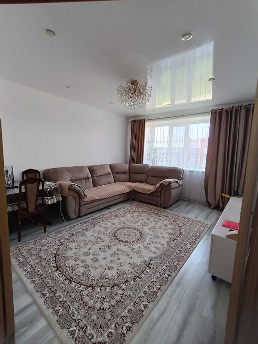 Продам 3 ком квартиру . Р-он Береке