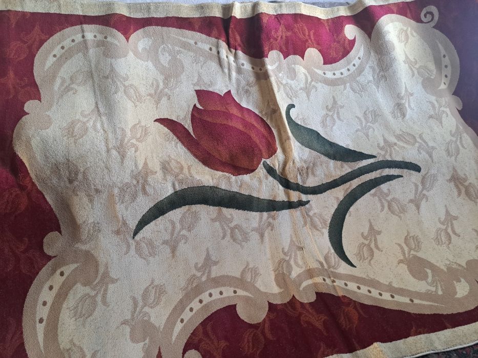 Продам ковёр 200×300