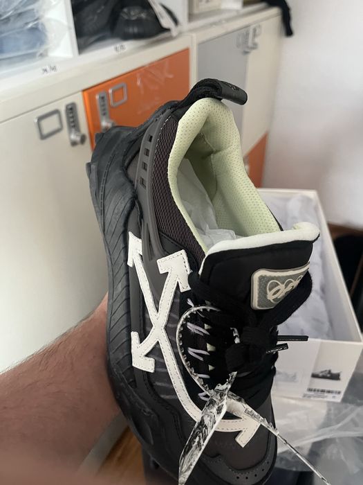 Off white odsy (marime 40;41)