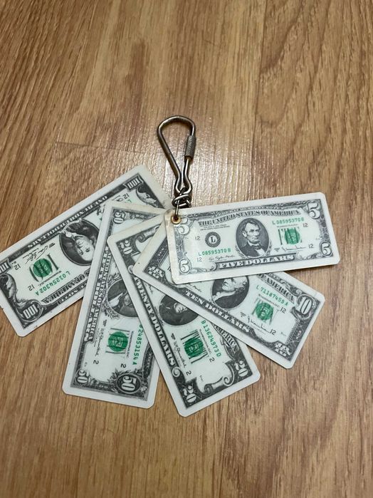 Breloc bancnote dolari plastic colectie anii '80