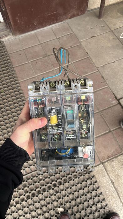 Електроный трансфарматер