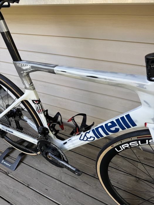 Карбонов шосеен велосипед Cinelli Pressure – Team Edition (MBH Bank Ballan CSB Colpack)