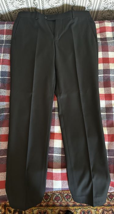 Продам классический костюм