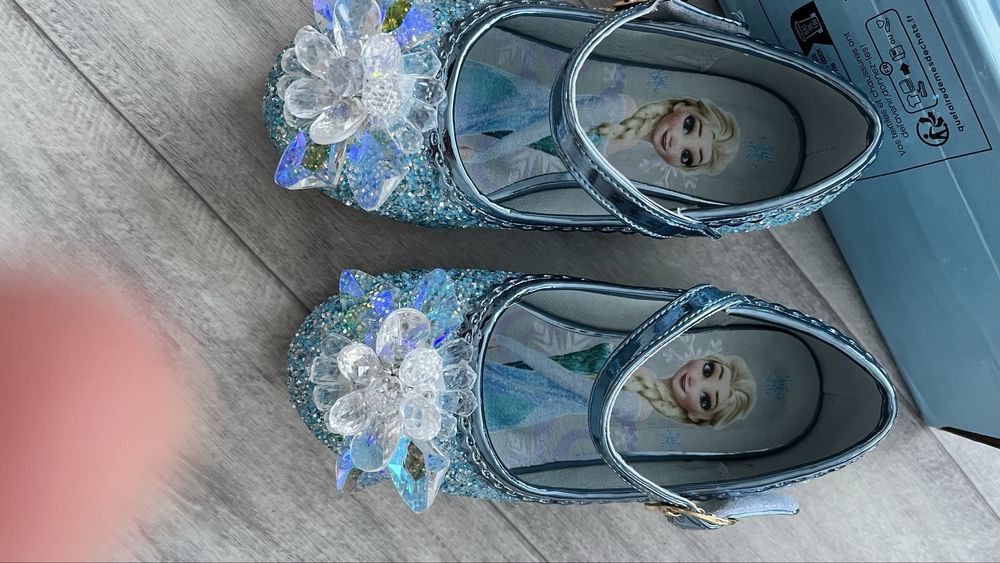 Туфли на девочку