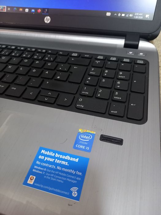 Laptop intel i5,ssd,baterie noua 8gb ram