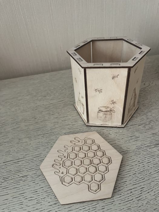 Шкатулки из дерева