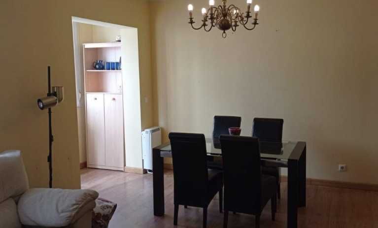 Дава се под наем Двустаен апартамент в Пловдив, Център - 65 кв.м за 209.1 € - Снимка #1