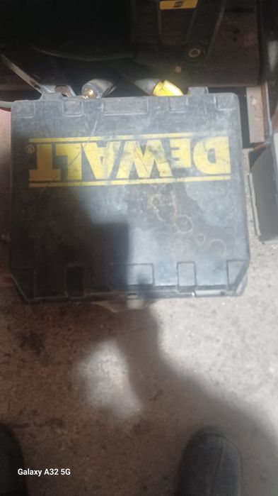 Scule electrice și electronice