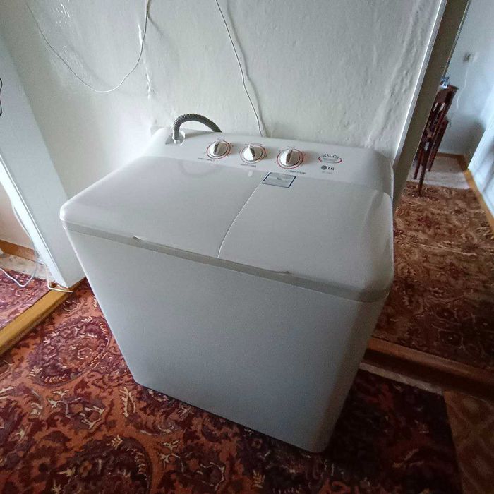Продам стиральную машину