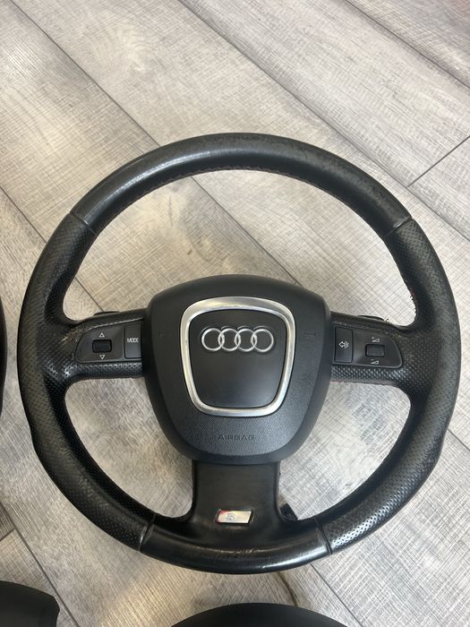 Волани, еърбеци и мултиволан бутони audi A3 8P
